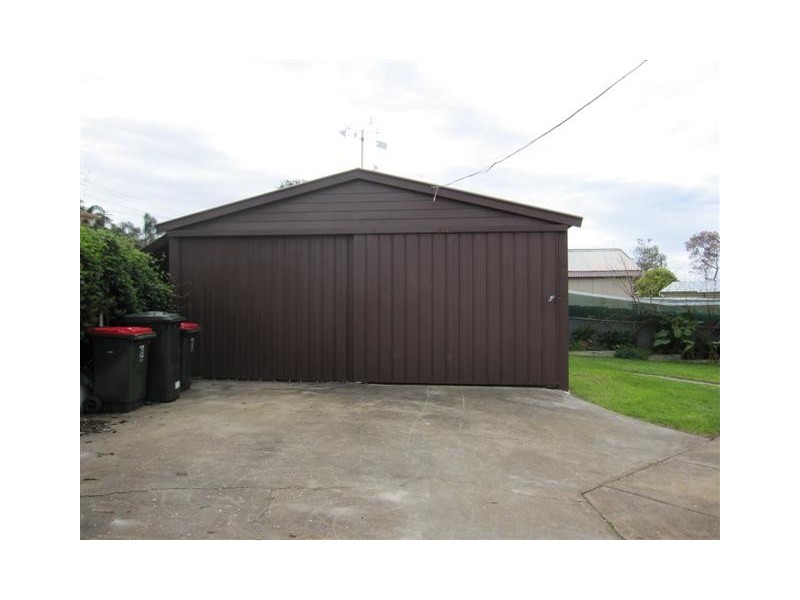 16 Mena Place, Port Lincoln SA 5606
