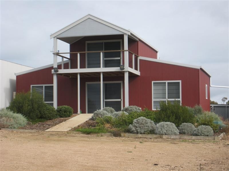 51 Carrow Tce, Port Neill SA 5604