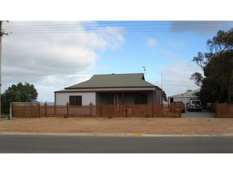 1 Martin Street, Thevenard SA 5690