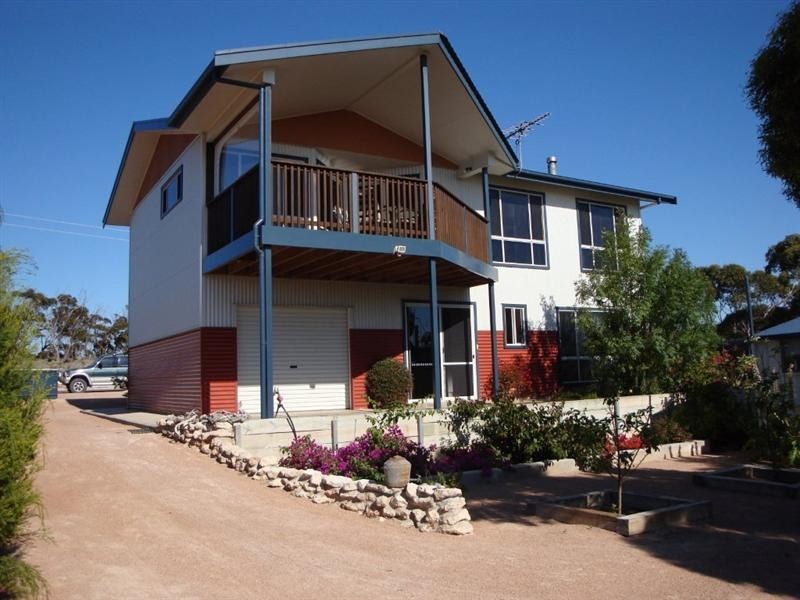 16 Peake Terrace Denial Bay, Ceduna SA 5690