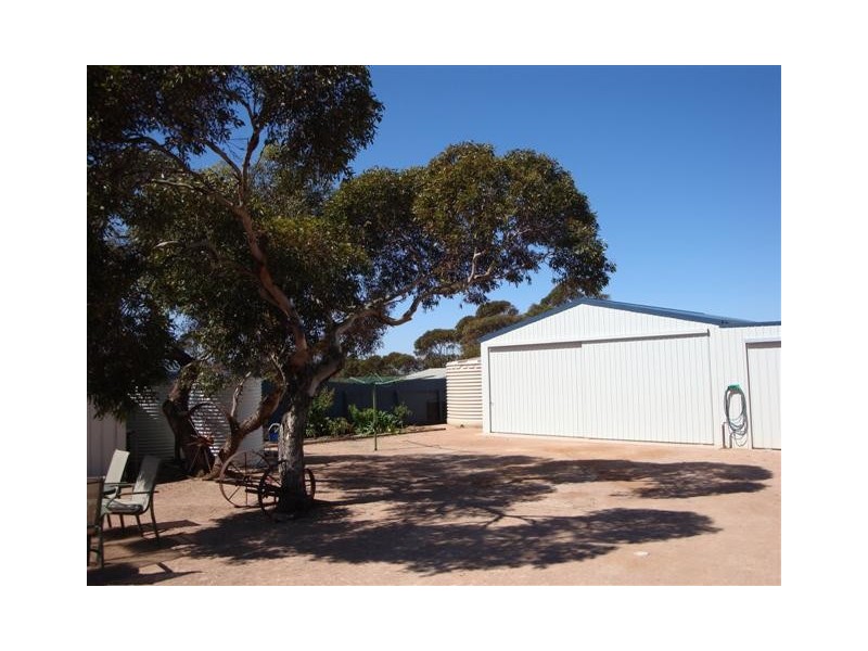 16 Peake Terrace Denial Bay, Ceduna SA 5690