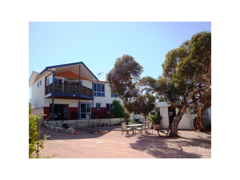 16 Peake Terrace Denial Bay, Ceduna SA 5690