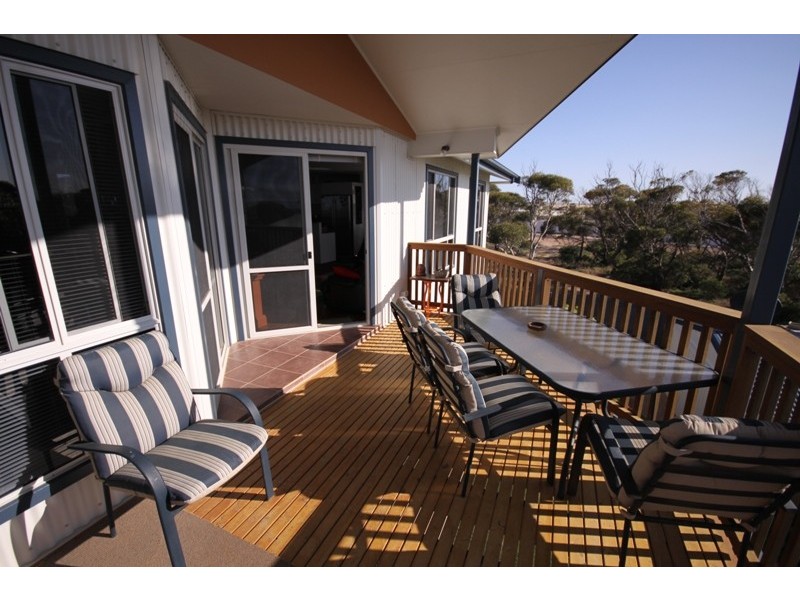 16 Peake Terrace Denial Bay, Ceduna SA 5690