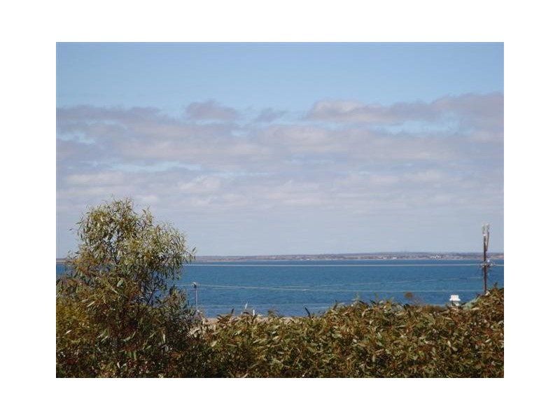 16 Peake Terrace Denial Bay, Ceduna SA 5690