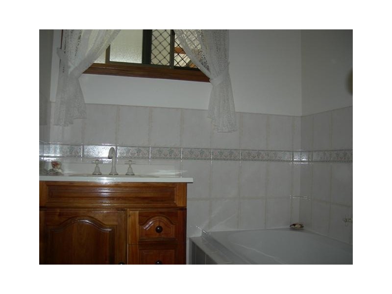 22 Hilltop Drive, Port Lincoln SA 5606