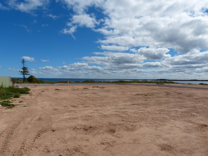 1-6 Murat Shores, Dowling Crescent, Ceduna SA 5690