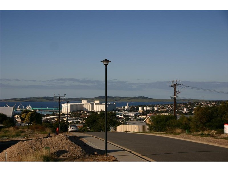 16 Day Street, Port Lincoln SA 5606