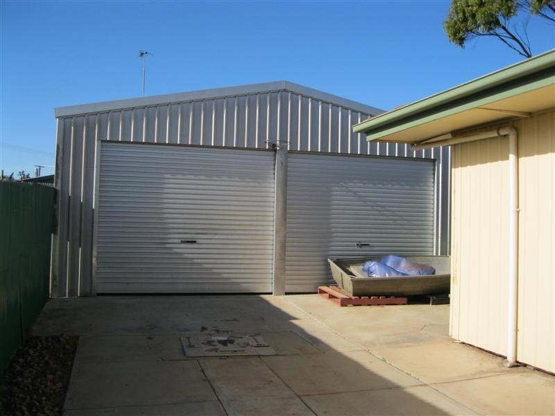 8  Kloeden Street, Ceduna SA 5690