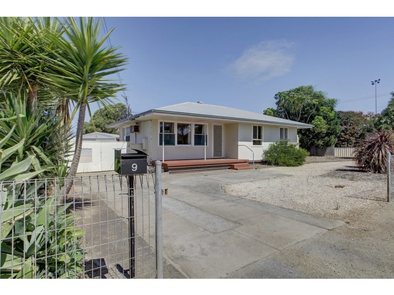 9 Tacoma Street, Port Lincoln SA 5606