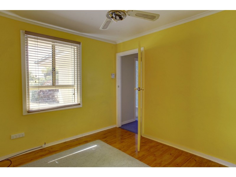 9 Tacoma Street, Port Lincoln SA 5606