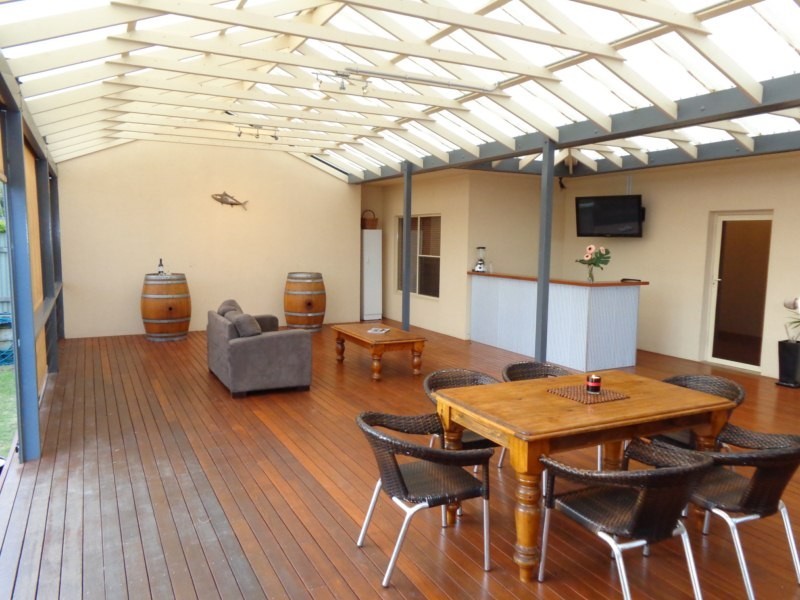 19 Lorraine Avenue, Port Lincoln SA 5606