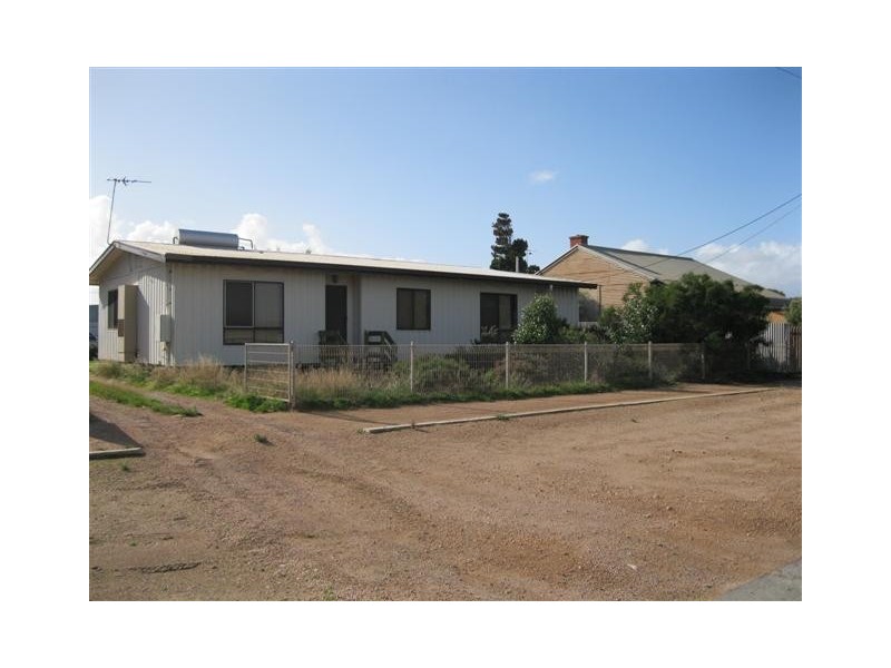 11-13 Railway Terrace Thevenard, Ceduna SA 5690