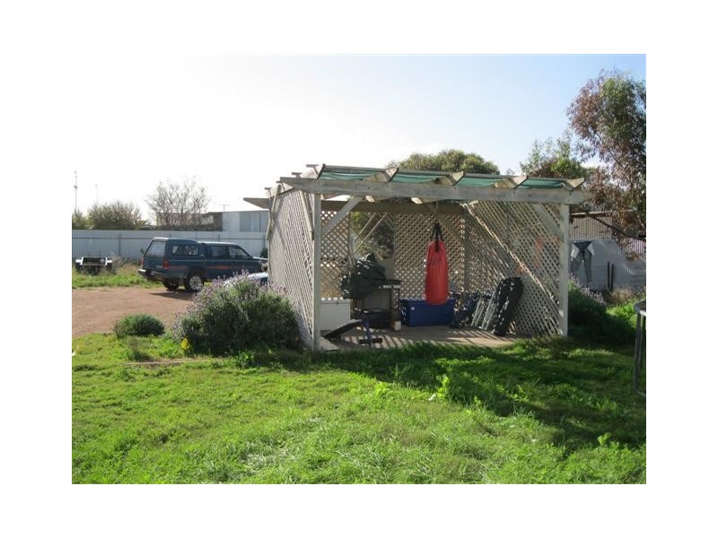 11-13 Railway Terrace Thevenard, Ceduna SA 5690