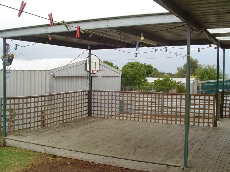 20 Flinders Avenue, Port Lincoln SA 5606