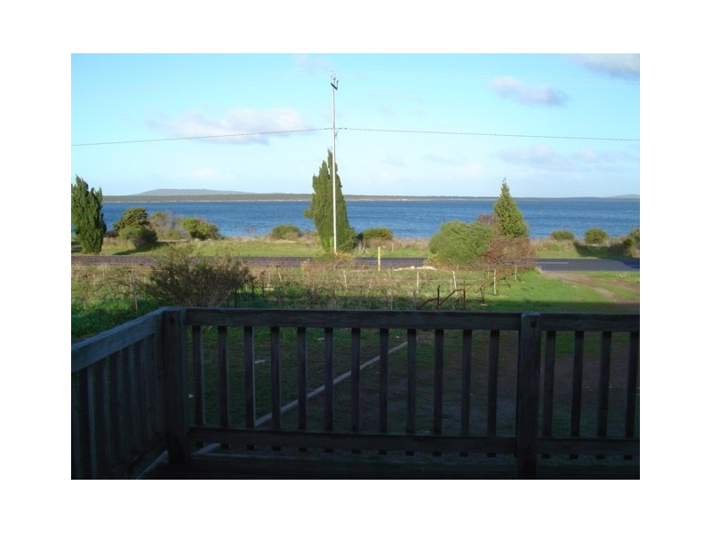 102 Proper Bay Road, Port Lincoln SA 5606