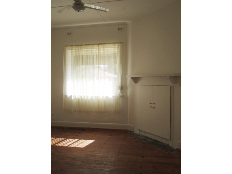 12 Gawler Tce, Port Lincoln SA 5606