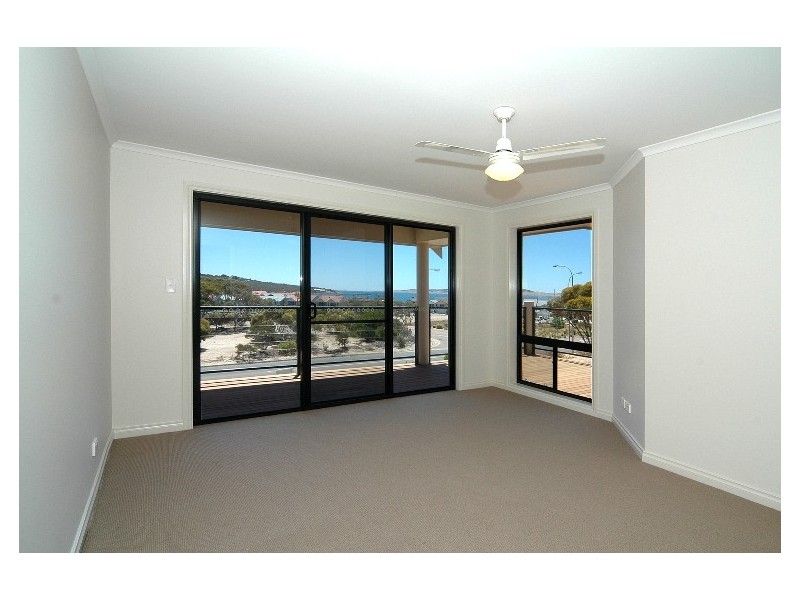 2/37 Cove View Drive, Port Lincoln SA 5606
