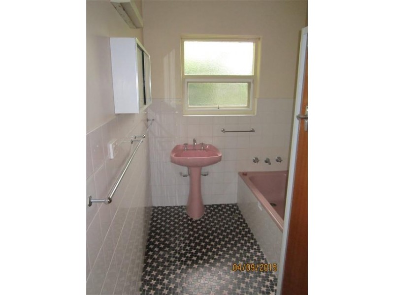 27 Lincoln Highway, Port Lincoln SA 5606
