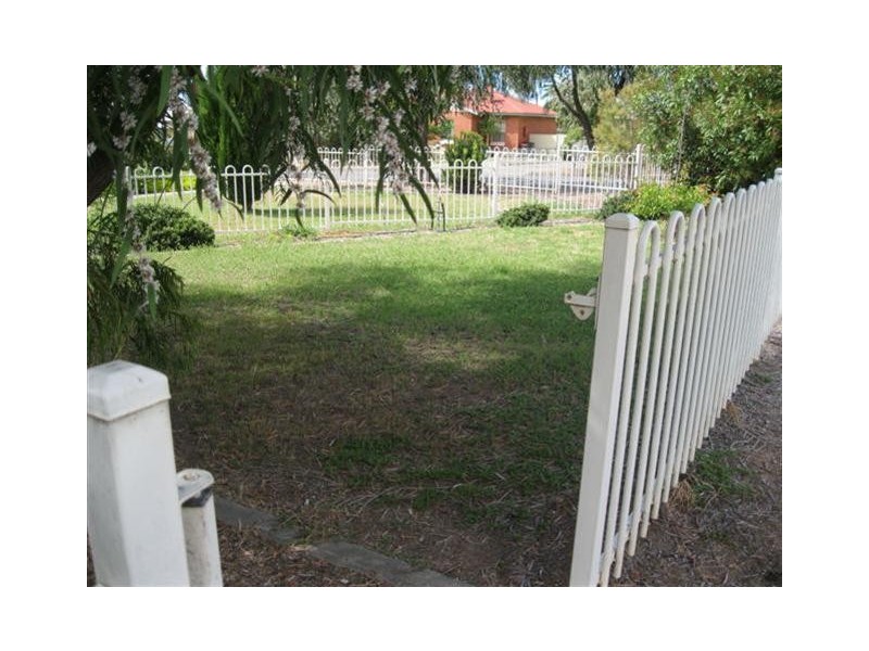 11 Sellen Street, Port Lincoln SA 5606