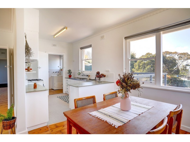 6 Hamilton Ave, Port Lincoln SA 5606