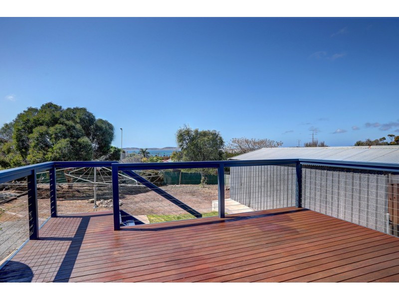 6 Hamilton Ave, Port Lincoln SA 5606