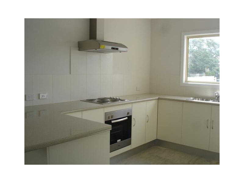 2 / 1a Leech Place, Port Lincoln SA 5606