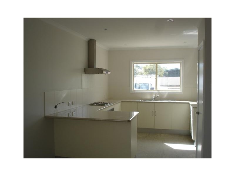 2 / 1a Leech Place, Port Lincoln SA 5606