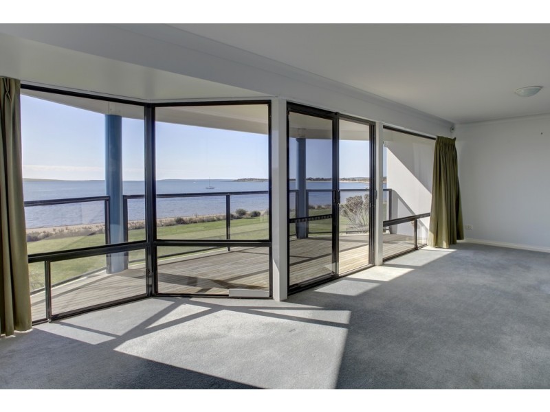 2/20 South Point Drive, Port Lincoln SA 5606