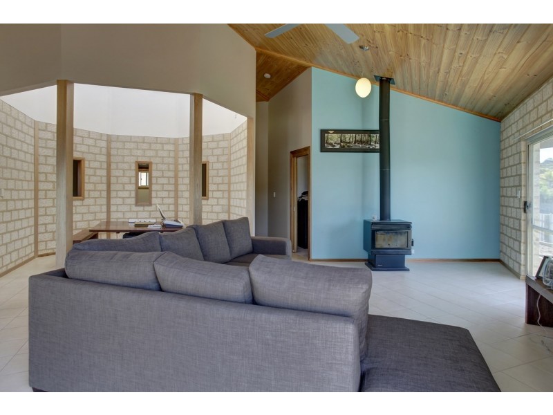 52 Happy Valley Road, Port Lincoln SA 5606