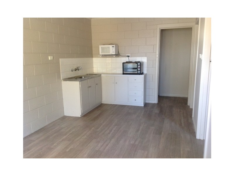 1/114 London Street, Port Lincoln SA 5606