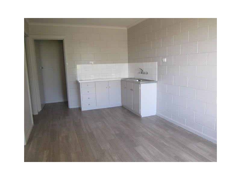 2/114 London Street, Port Lincoln SA 5606