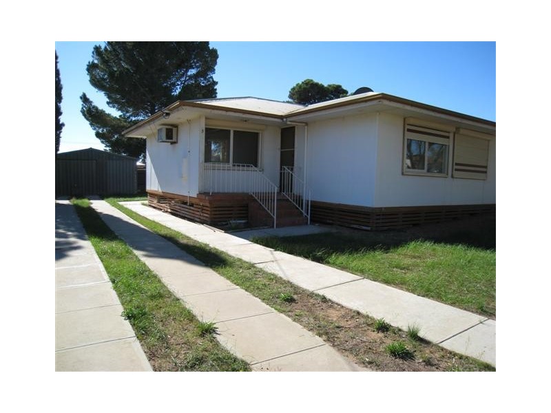 3 Mudge Street, Ceduna SA 5690