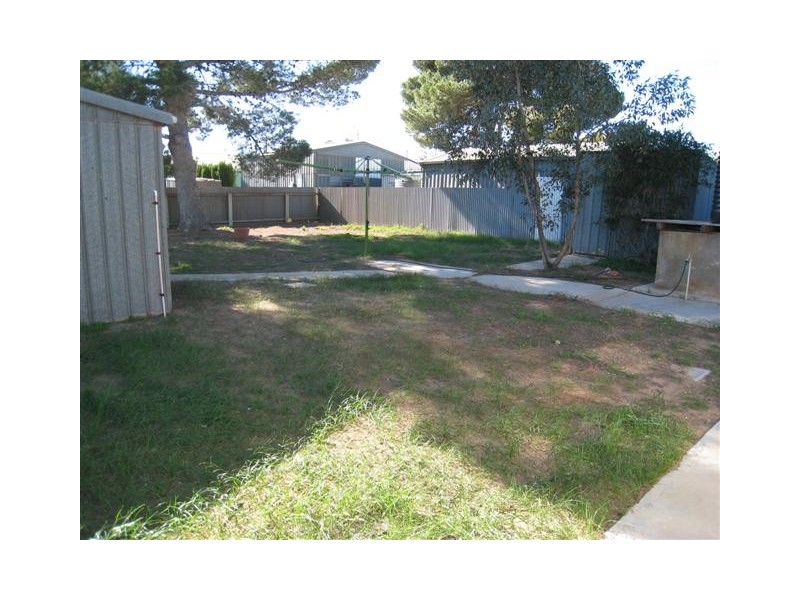 3 Mudge Street, Ceduna SA 5690