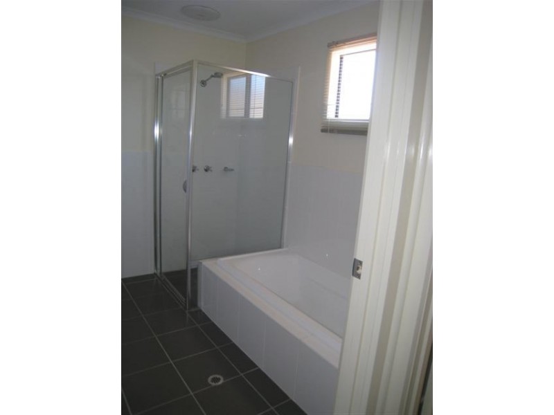 13 Talbot Grove, Ceduna SA 5690