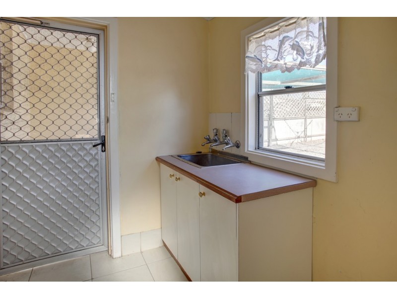 16 Yandra, Port Lincoln SA 5606