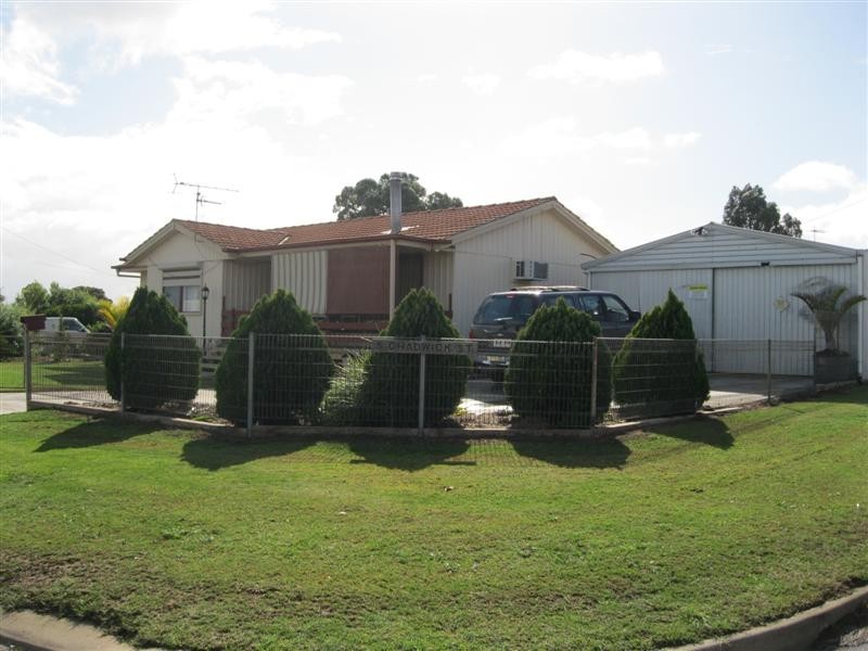 5 Chadwick Street, Ceduna SA 5690
