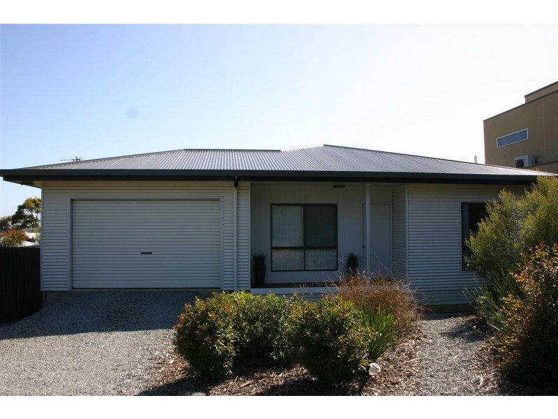 2/9 Ives Place, Port Lincoln SA 5606