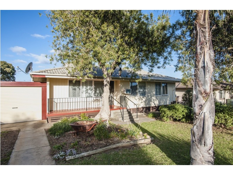 11 Koonella Street, Port Lincoln SA 5606
