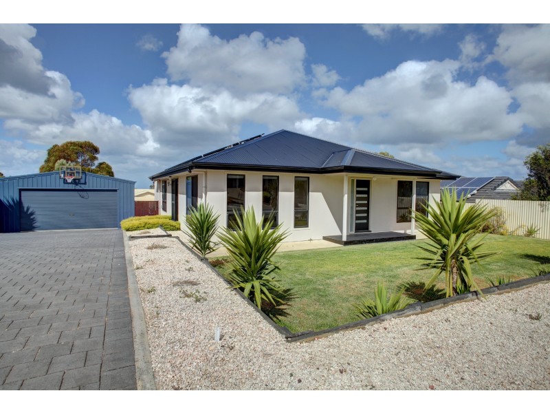 12 Springfield Drive, Port Lincoln SA 5606