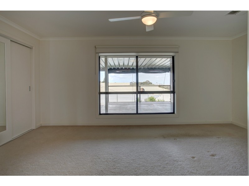 12 Springfield Drive, Port Lincoln SA 5606