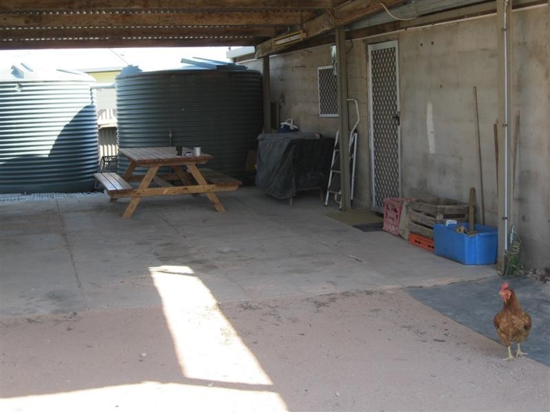 2 Dahl Street, Ceduna SA 5690