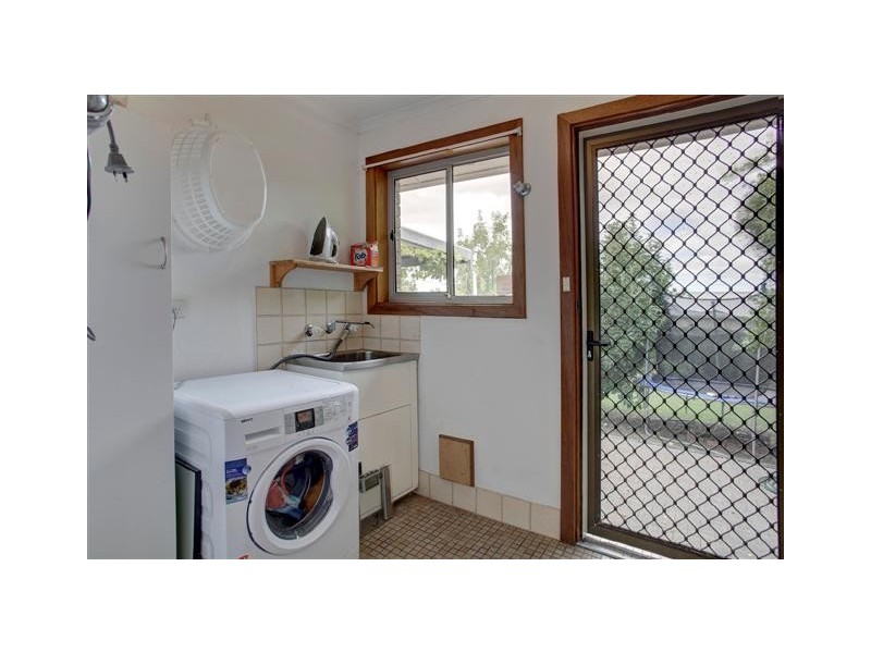 21 Paringa Avenue, Port Lincoln SA 5606