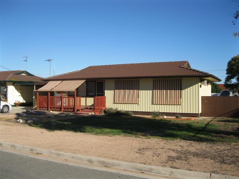 16 Mudge Street, Ceduna SA 5690
