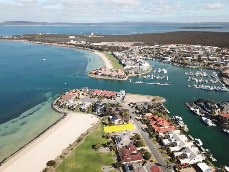 2/13 North Point Avenue, Port Lincoln SA 5606