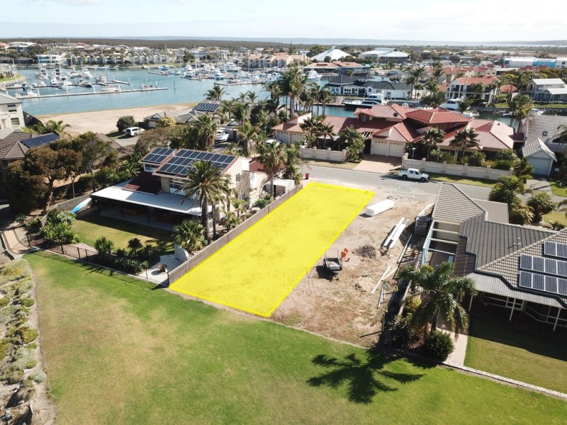 2/13 North Point Avenue, Port Lincoln SA 5606