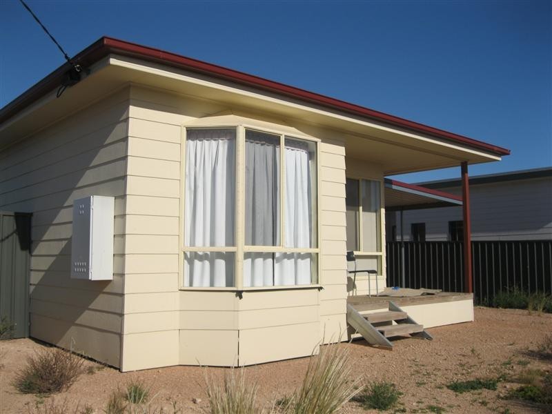 17 Talbot Grove, Ceduna SA 5690