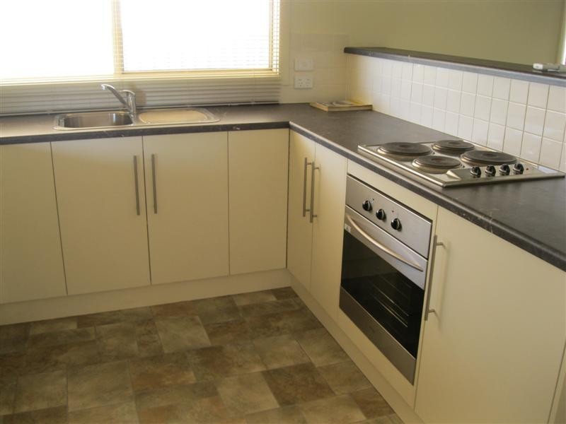 17 Talbot Grove, Ceduna SA 5690