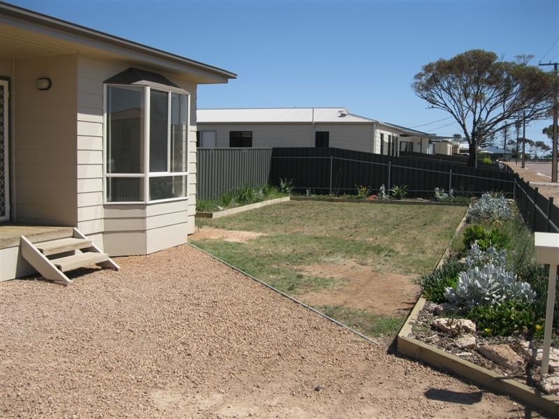 10 Talbot Grove, Ceduna SA 5690