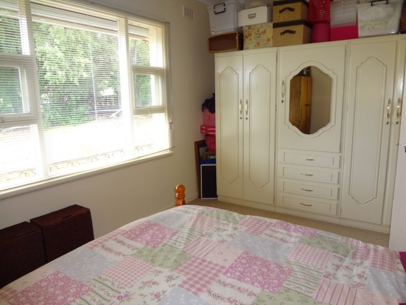 8 Lorraine Avenue, Port Lincoln SA 5606