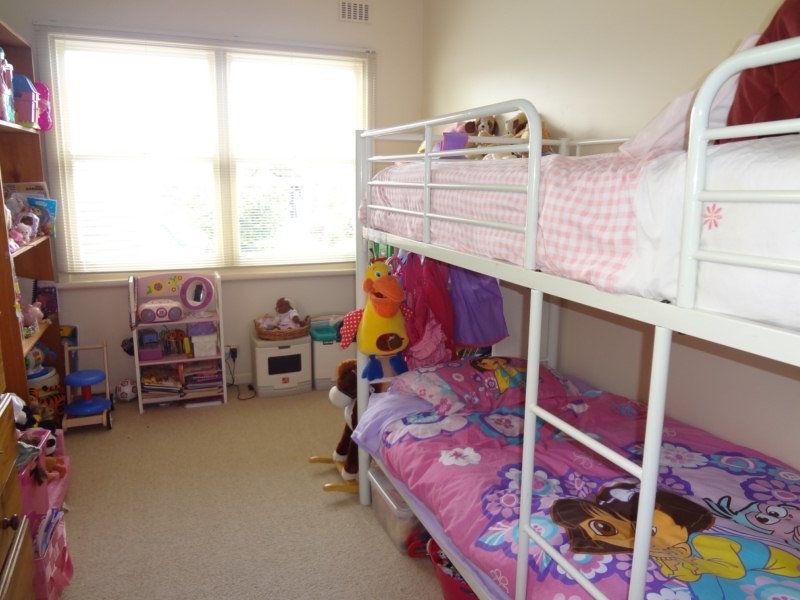 8 Lorraine Avenue, Port Lincoln SA 5606